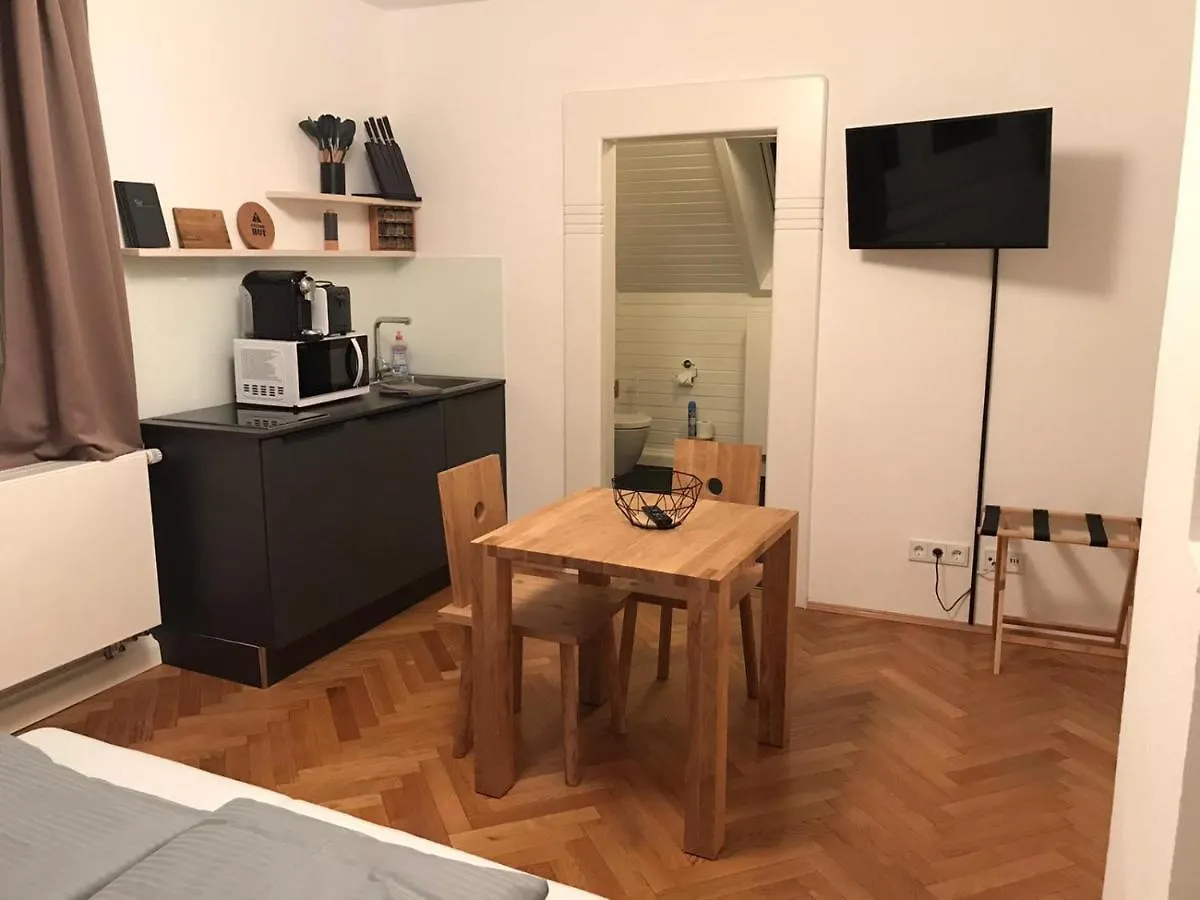Wagners Ferienwohnungen In Norhalben Nordhalben Niemcy